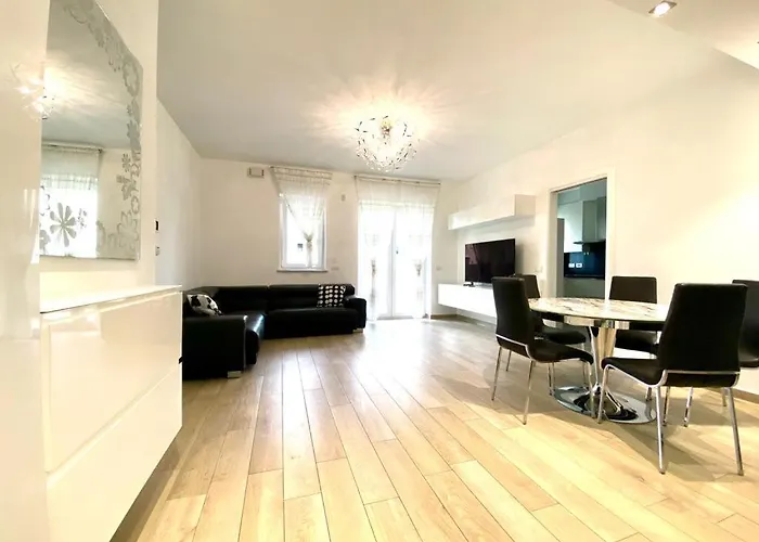 Mpm - Belinzaghi 5 6 Pax Apartmán