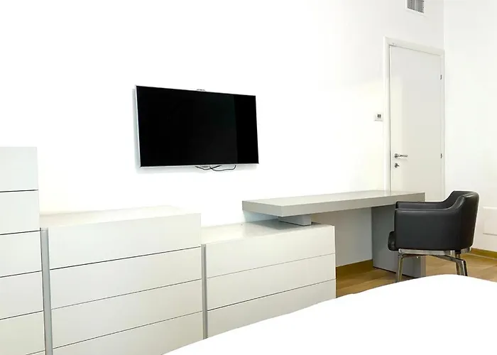 Apartmán Mpm - Belinzaghi 5 6 Pax *